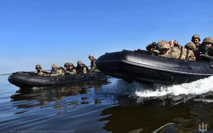 Сили оборони: ворог безуспішно штурмує позиції ЗСУ на лівобережжі Херсонщини