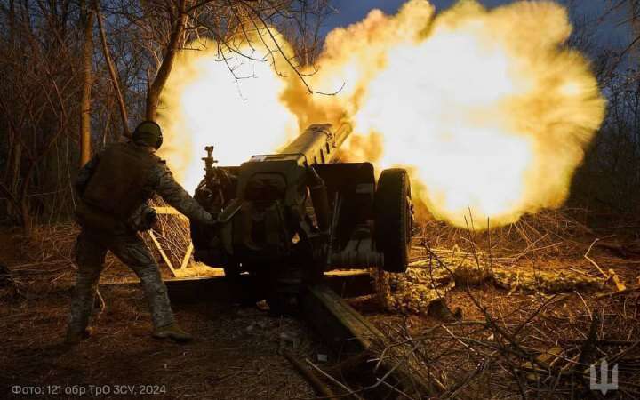 Генштаб: ворог продовжує штурмувати Донецький напрямок, впродовж доби — 71 боєзіткнення