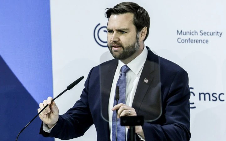 Венс: ​США працюють над організацією зустрічі Путіна і Зеленського, однак результатами не буде задоволений ніхто