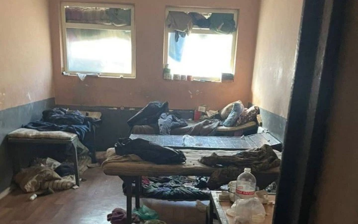 Прокуратура оголосила підозри 18 фігурантам, причетним до знущань з мирного населення у катівні в Купʼянську