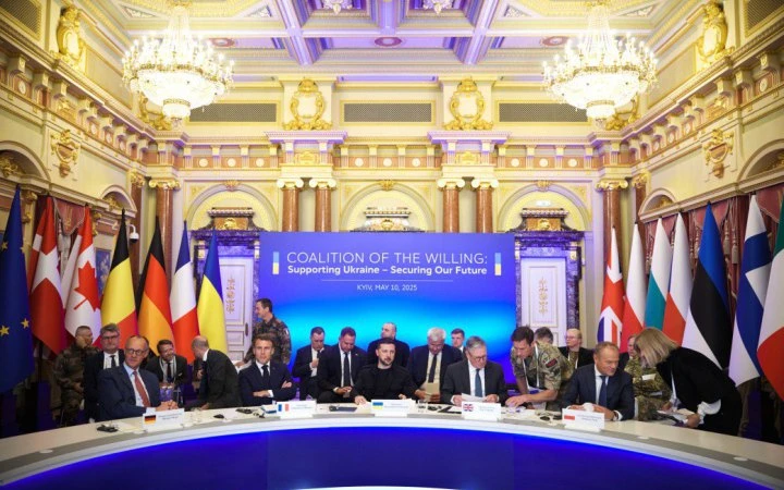 Україна пропонує провести зустріч лідерів 