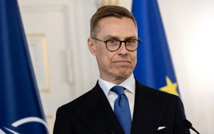 Президент Фінляндії закликав посилити санції проти РФ через удар по Сумах