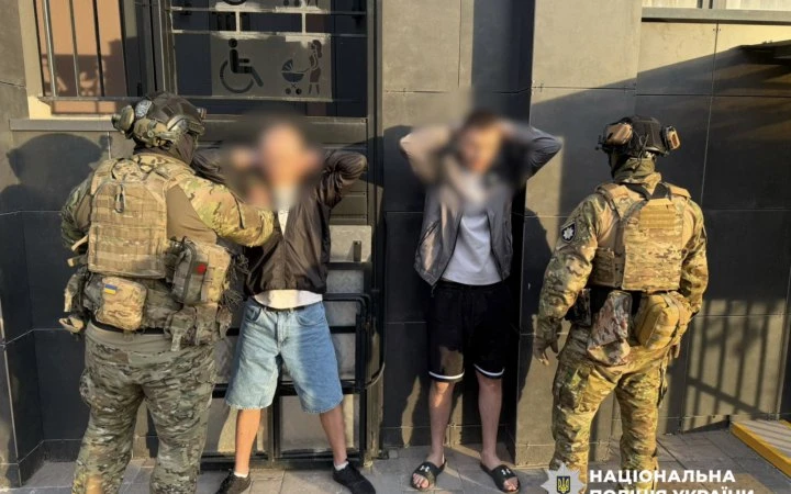 ФотоВ Одесі викрили шахраїв, які ошукували людей через мережу фейкових call-центрів