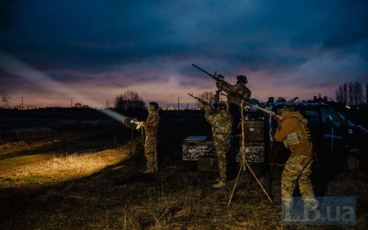 Унаслідок падіння уламків 