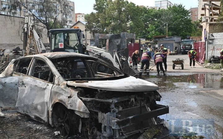 Головне за ніч та ранок вівторка, 2 червня: масована ворожа атака, десятки загиблих і поранених, майже 250 боєзіткнень на фронті