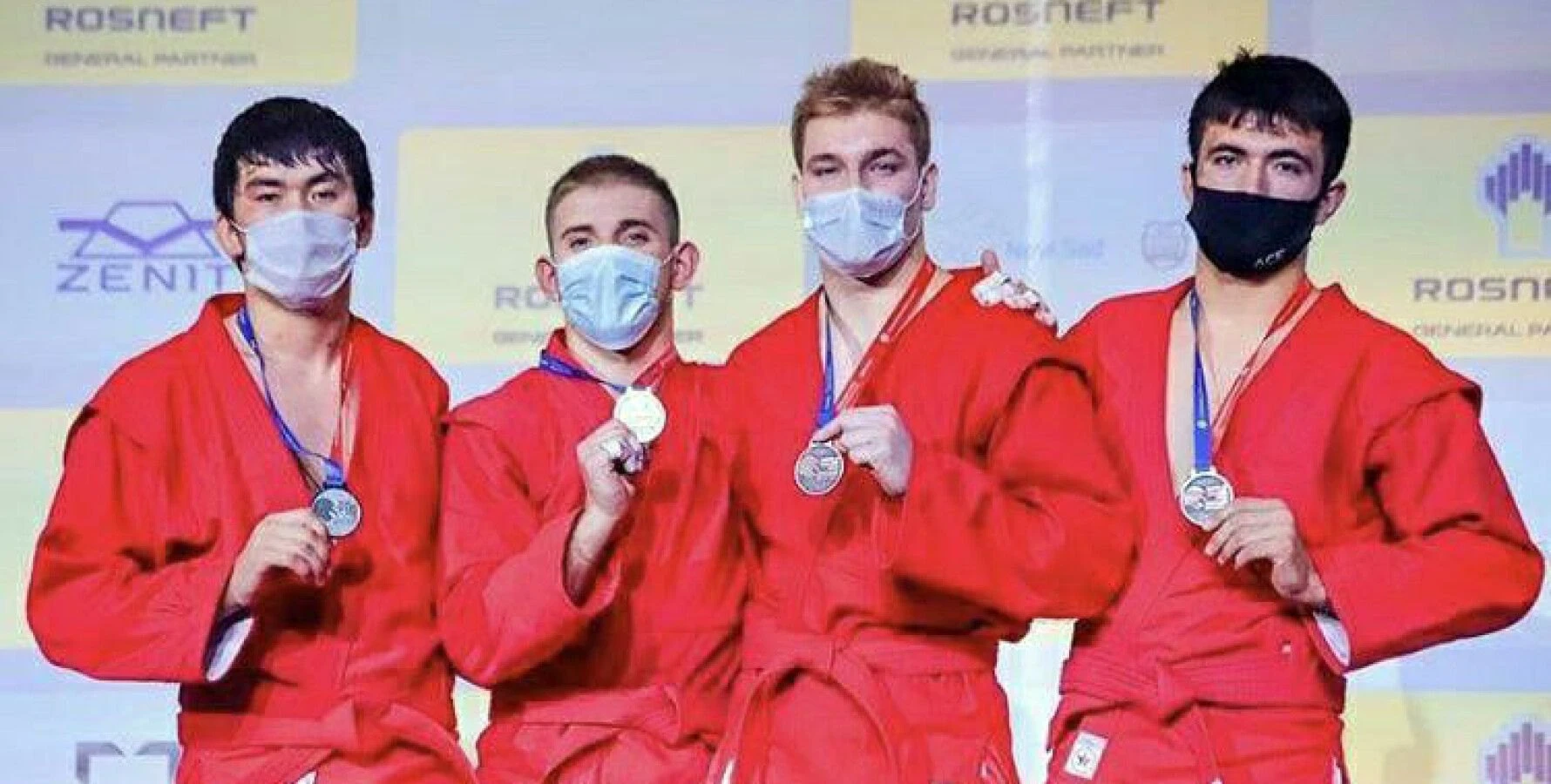 Збірна України завоювала 19 медалей на чемпіонаті світу з самбо