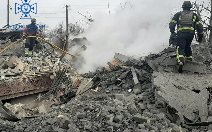 Головне за ніч та ранок п'ятниці, 15 грудня: 110 бойових зіткнень, бої під Авдіївкою, 12-й пакет антиросійських санкцій ЄС