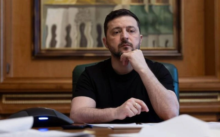Зеленський підписав закон про військові почесті героям, чиї тіла не повернули