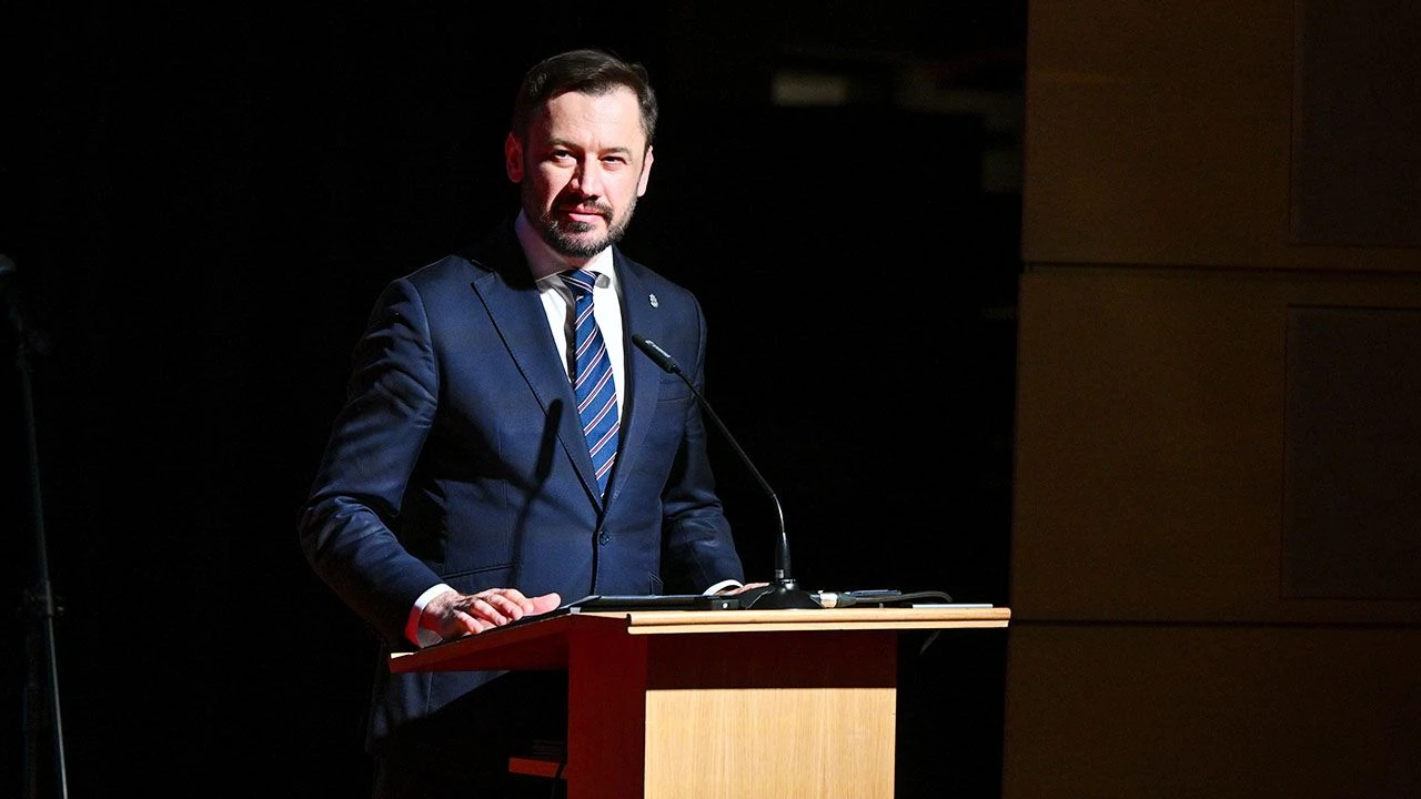 Miszalski żegna się z urzędem. „Nie cieszę się, ale taka jest demokracja”
