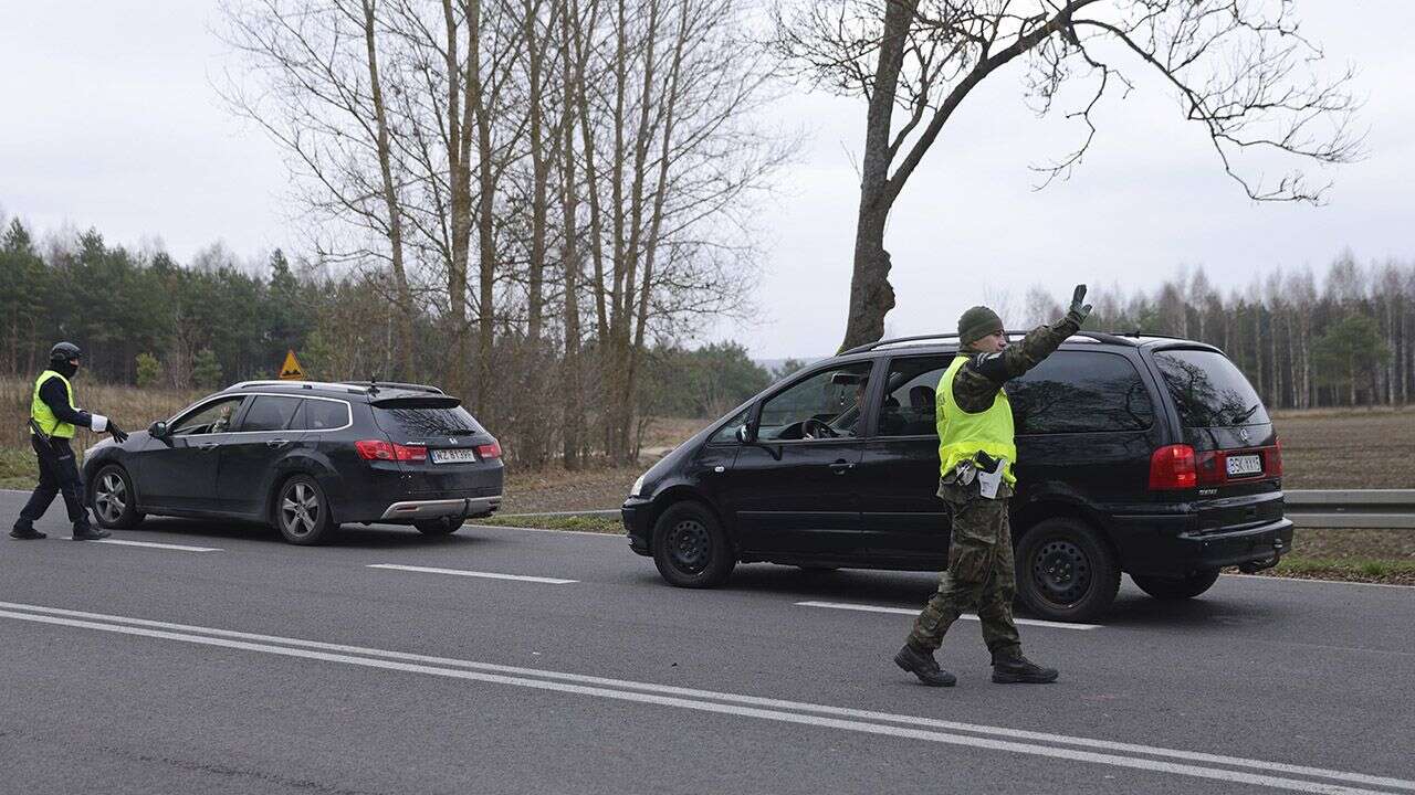 Strefa buforowa przy granicy z Białorusią na dłużej. Jest decyzja ministra