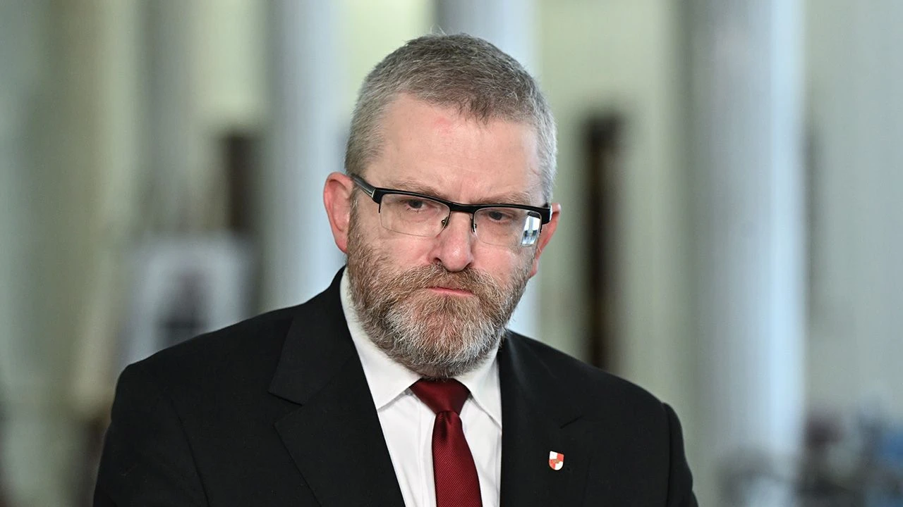 Braun wtargnął do szpitala. Zdecydowana reakcja Naczelnej Rady Lekarskiej