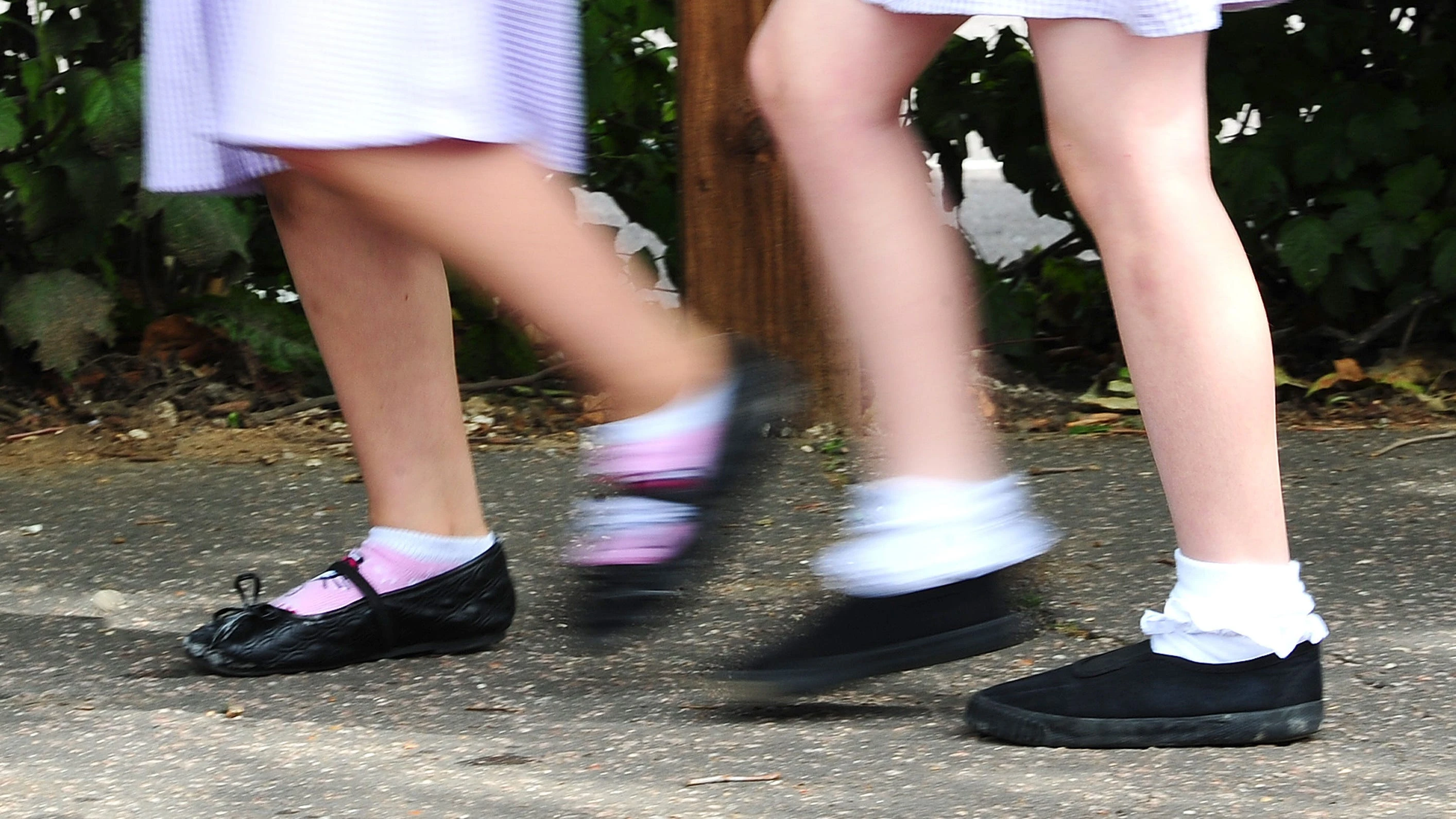 Ministers delay flagship child poverty plan until the autumn