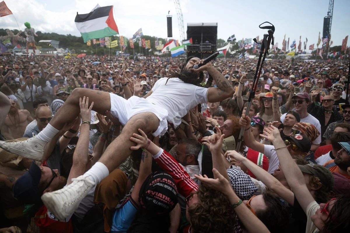 Police launch criminal investigation into Bob Vylan and Kneecap Glastonbury sets amid furore over chants