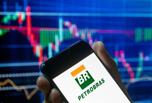 Petrobras reduz preço de diesel para distribuidoras