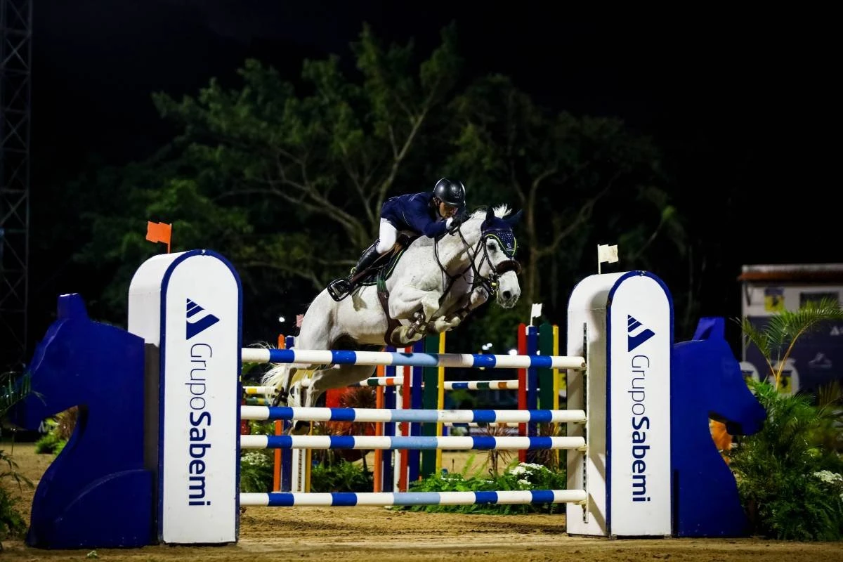 Melhores cavaleiros do Brasil disputarão concurso de saltos internacional no Rio, com entrada franca
