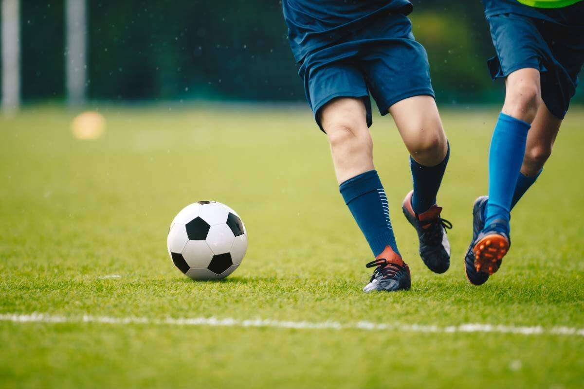 Gol contra? Pegada de carbono do futebol cresce e ameaça o próprio jogo