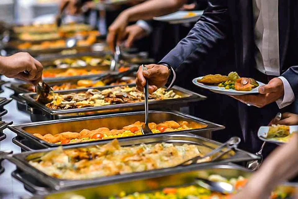 O que é uma dieta saudável? OMS atualiza tabela que define uma boa alimentação