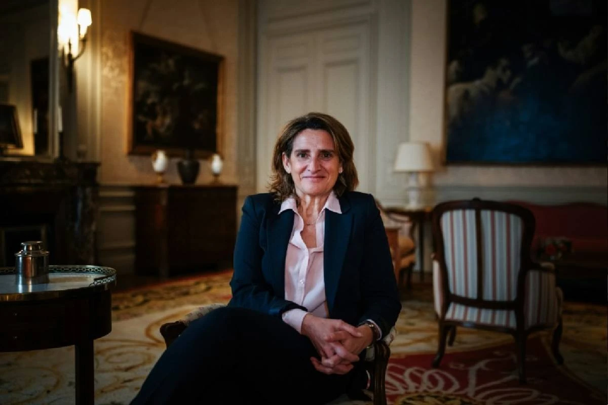 Ministra espanhola da Ecologia alerta que reeleição de Trump seria um 'enorme problema'