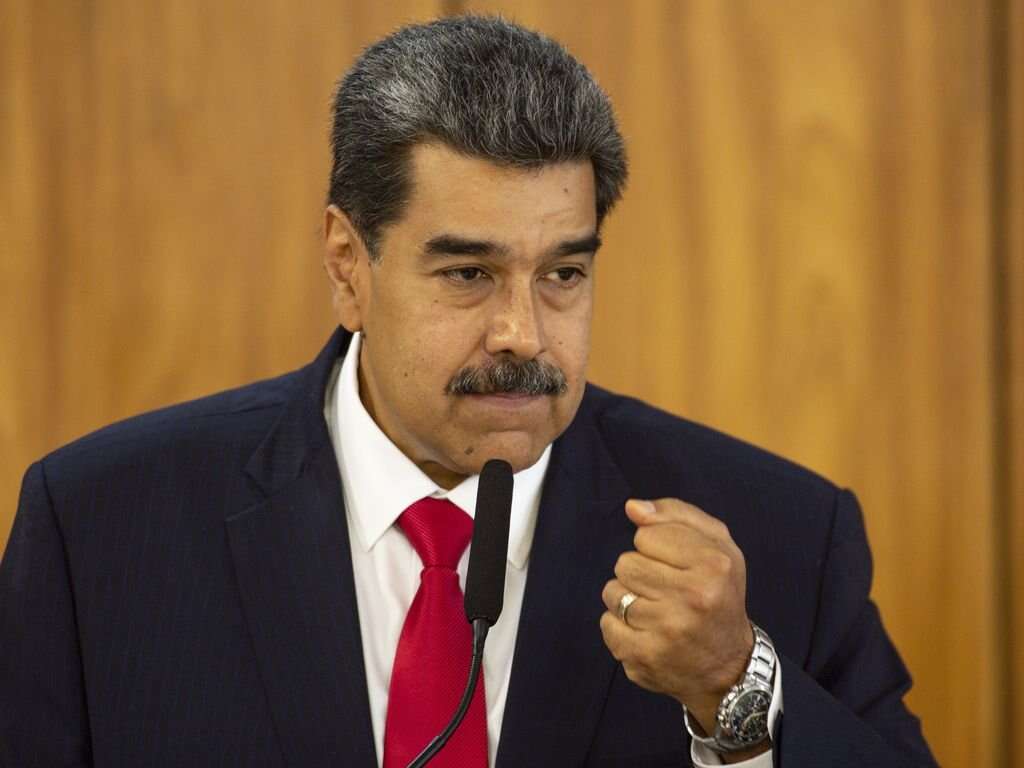 Maduro vai visitar Putin na Rússia em meio à crise da Venezuela com Guiana