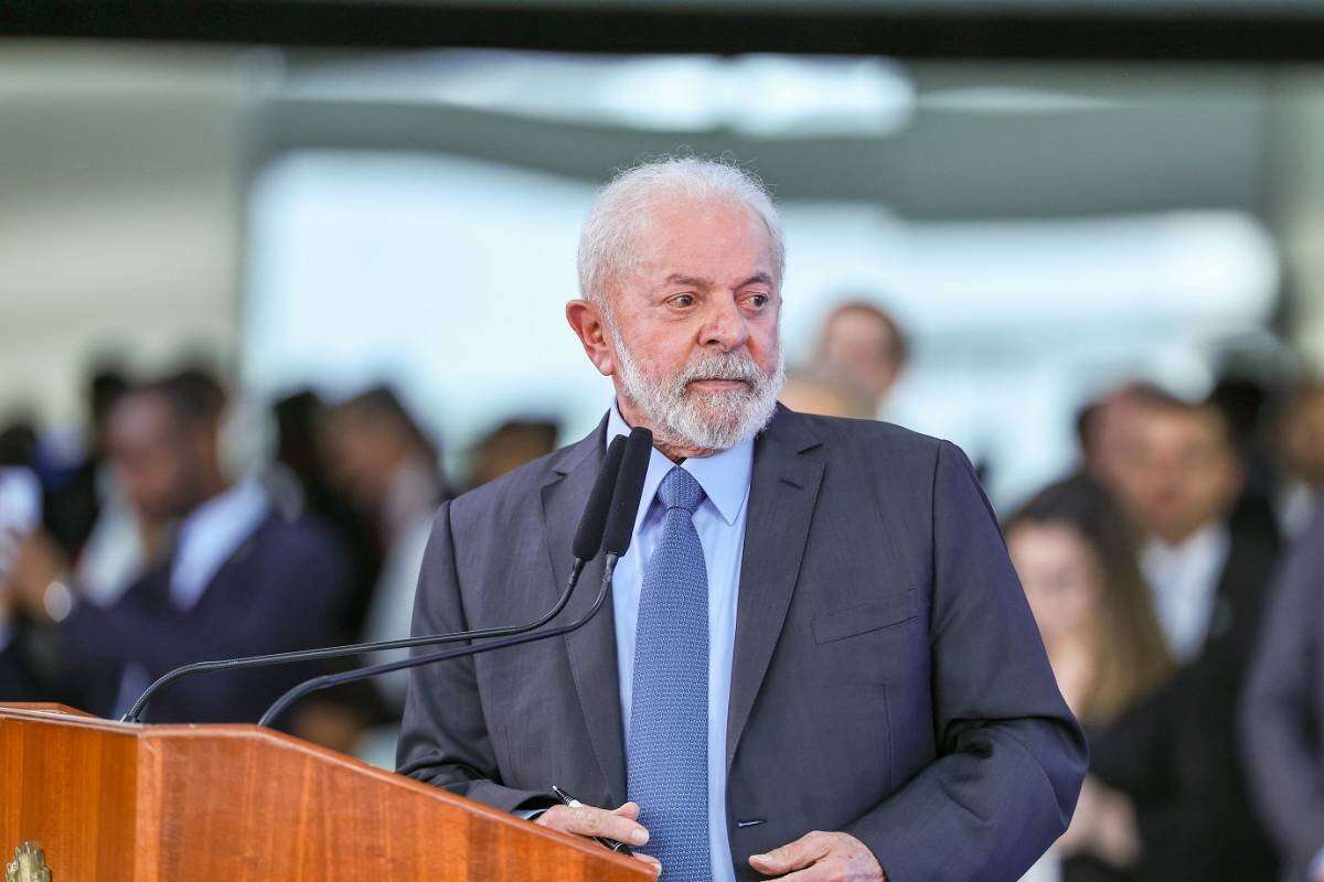 Lula acredita que Brasil pode crescer em 2024 tanto quanto em 2023; veja planejamento econômico