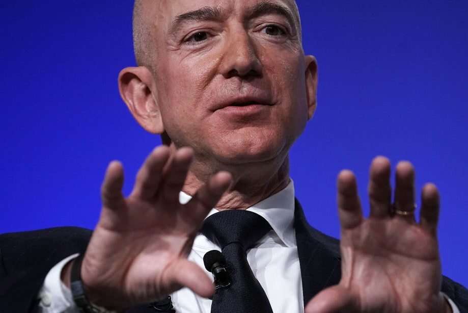 Ex-CEO da Amazon, Jeff Bezos é obcecado por esse 'simples truque' para tomada de decisão