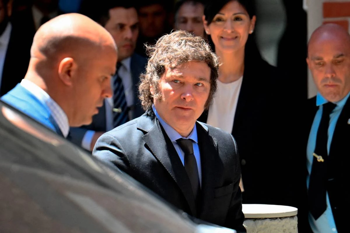 Governo da Argentina confirma intervenção em empresas públicas de comunicação