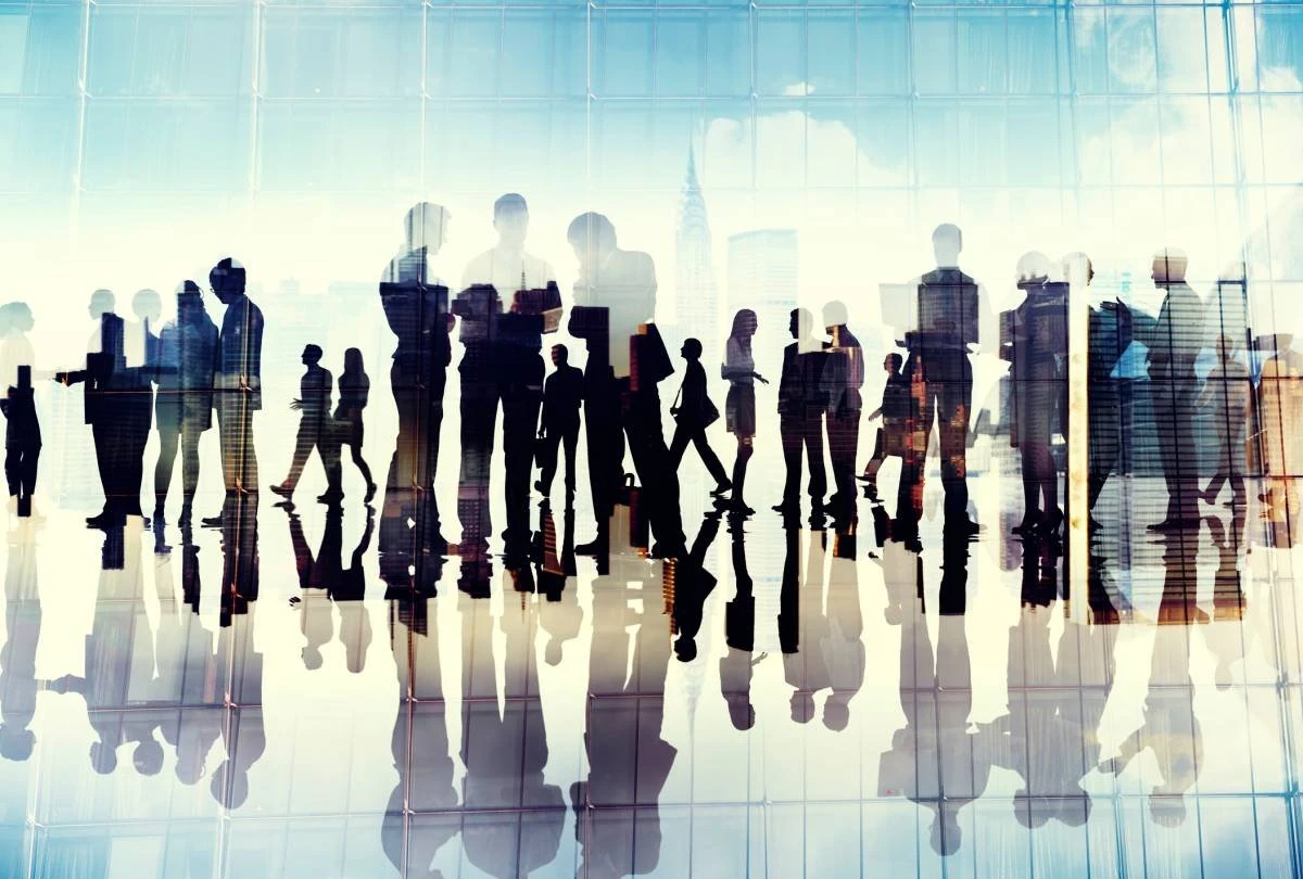 Como funciona o contrato de trabalho temporário para vagas de Black Friday, Natal e Ano Novo?