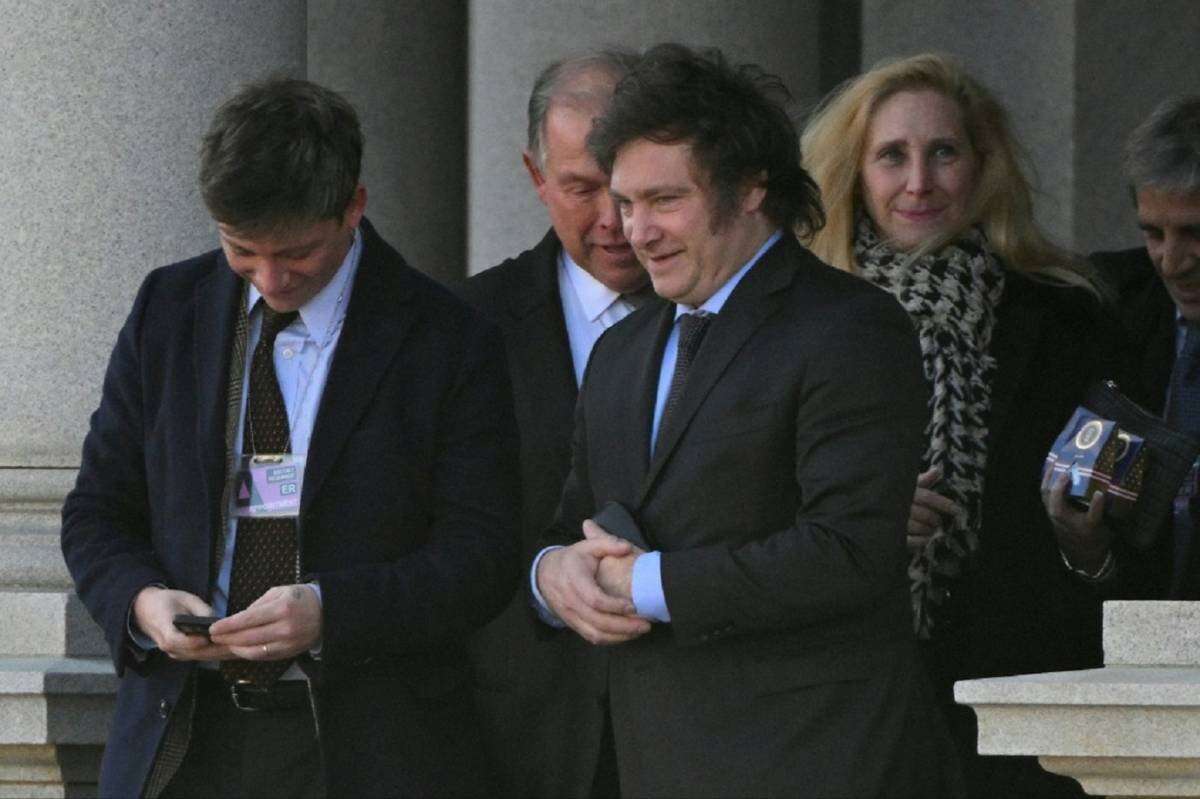 Javier Milei fortalece laços com os Estados Unidos em visita a Washington