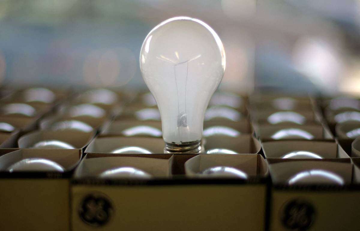 Light pede à Aneel para evitar queda de 14% nas contas de luz e aplicar reajuste zero para cariocas