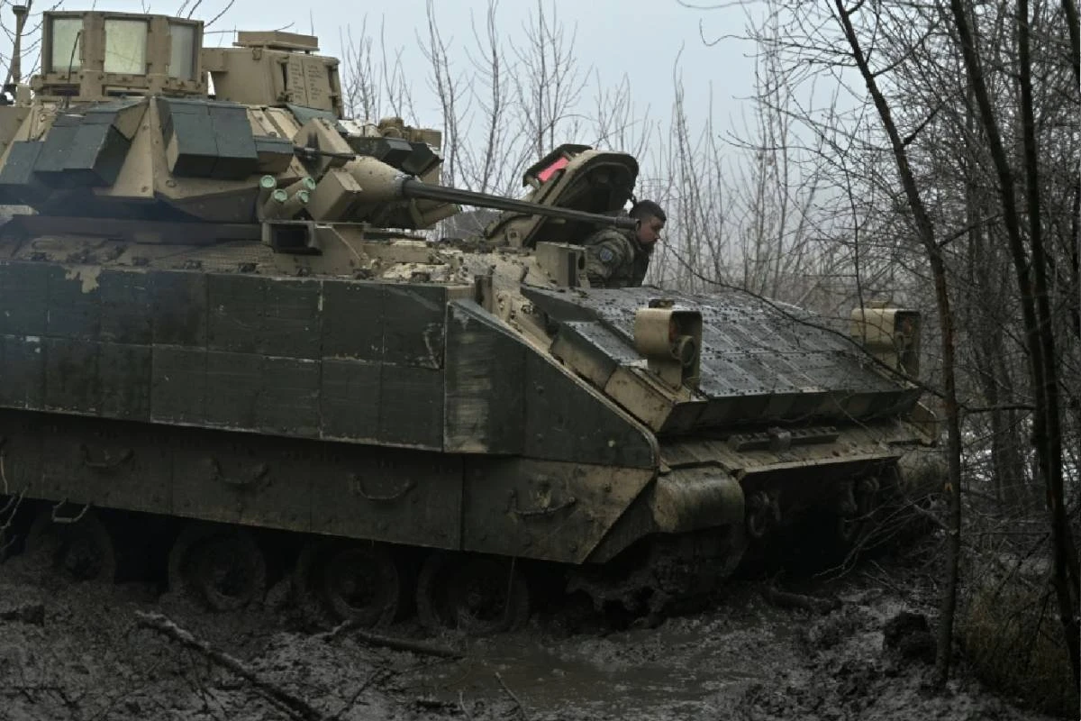 Ucrânia envia reforços ao 'inferno de Avdiivka', atacada pela Rússia