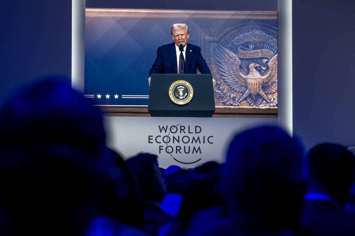 Dólar hoje: moeda recua após discurso de Trump em Davos e chega em R$5,88