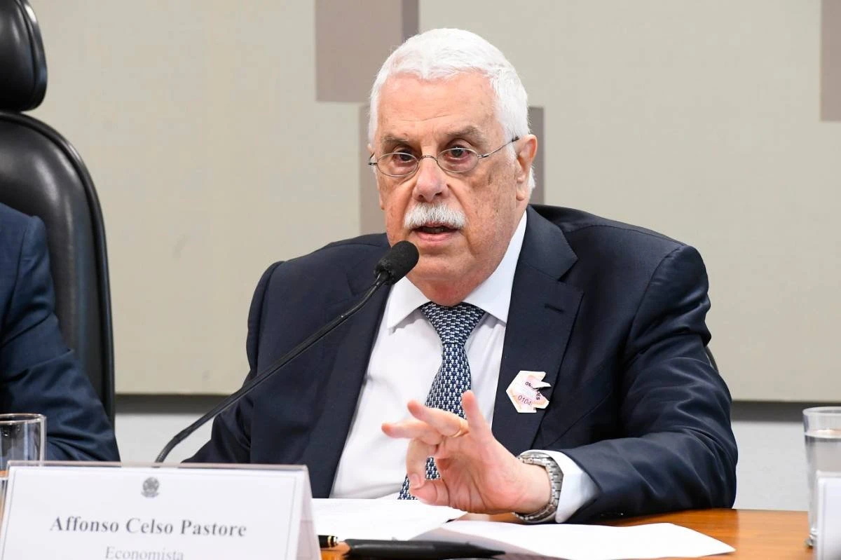 Morre o economista brasileiro Affonso Celso Pastore aos 84 anos