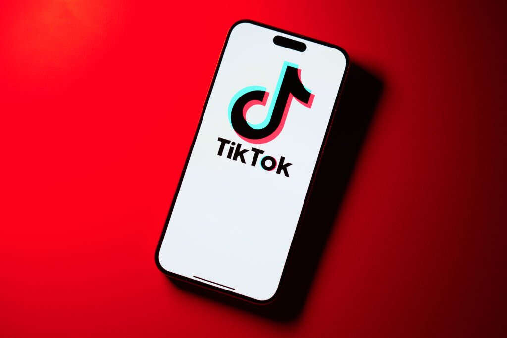 Microsoft e Oracle podem comprar TikTok nos EUA, diz site