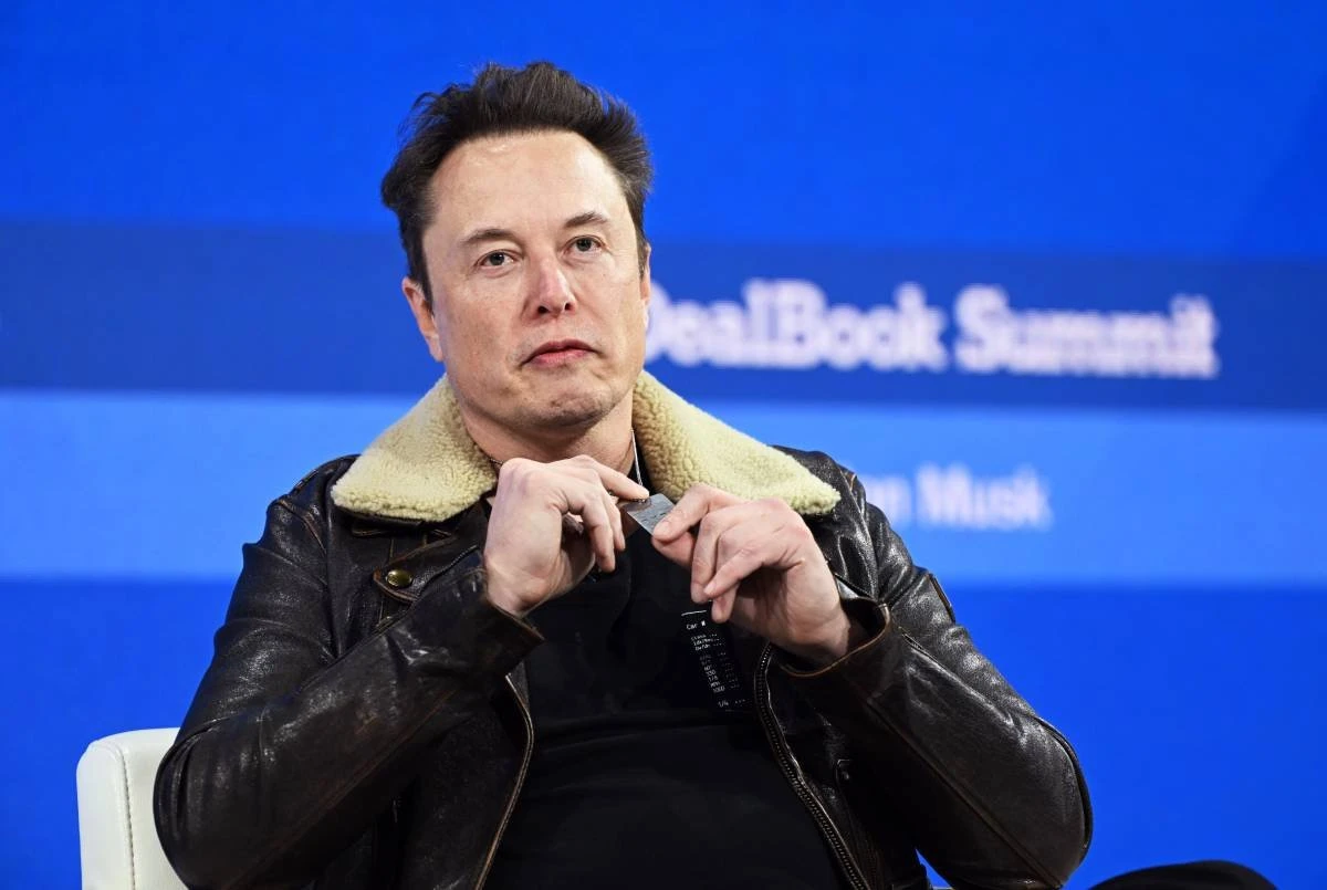 Elon Musk insulta marcas que retiraram anúncios da plataforma X