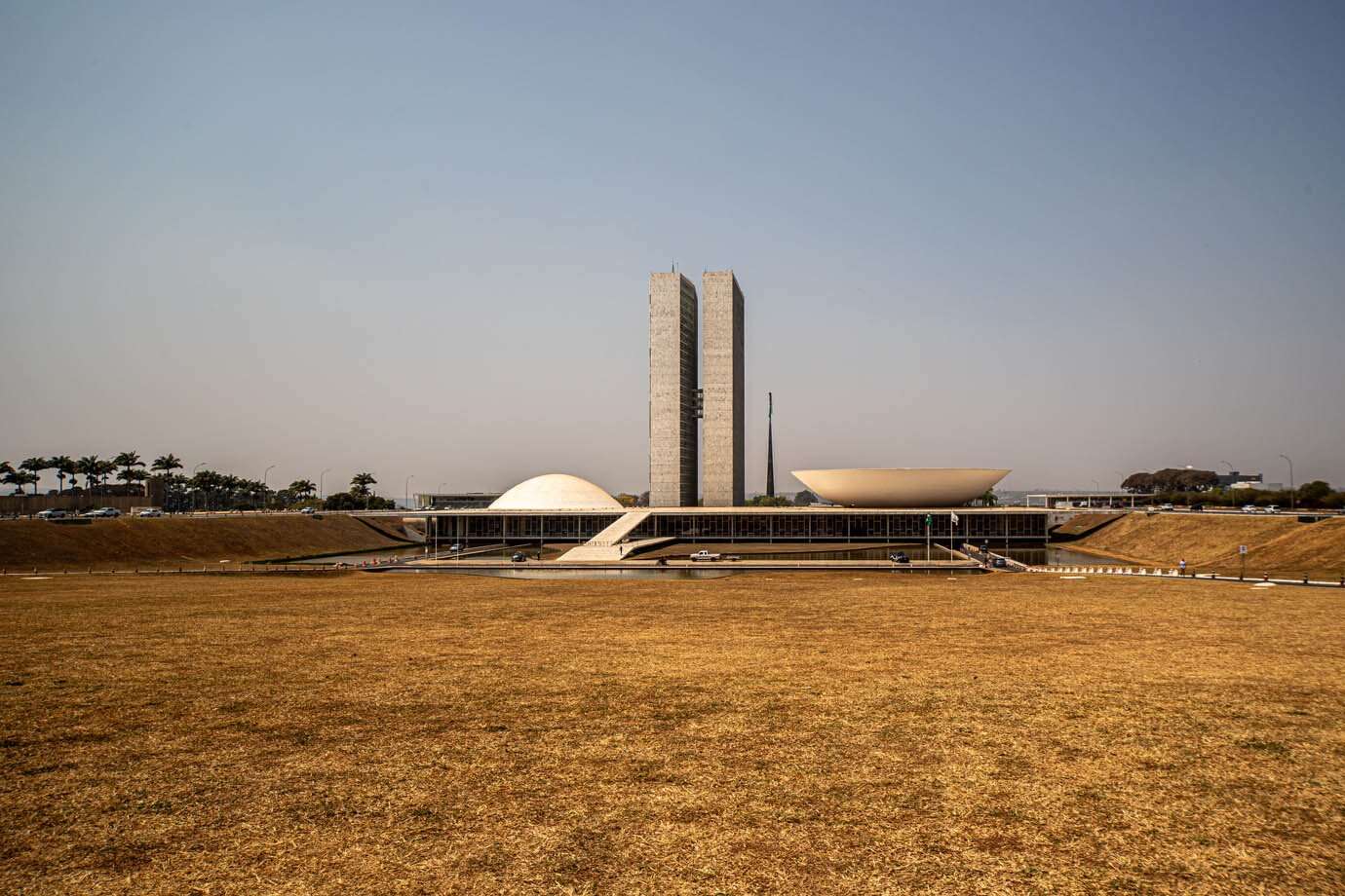 Comissão mantém votação do orçamento para 19 de março, contrariando presidentes do Congresso