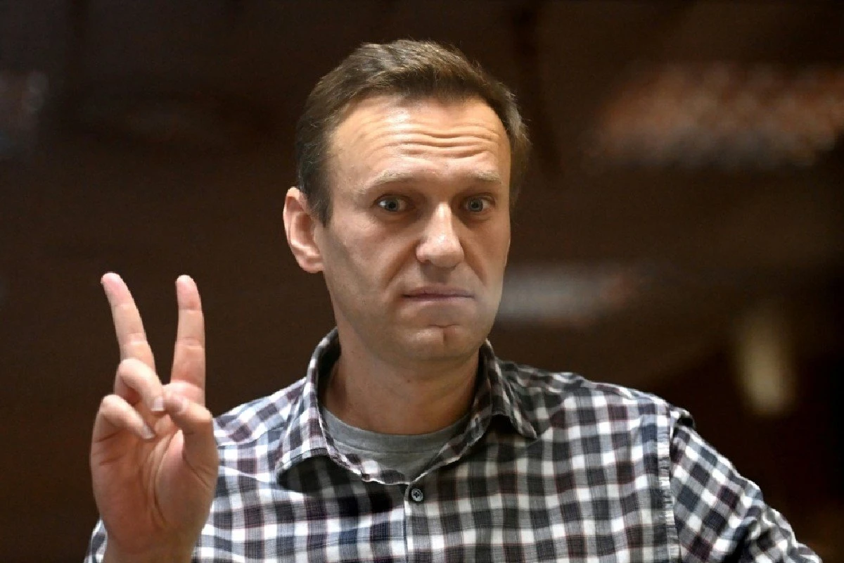 Parentes de Navalny impedidos de ver o corpo do ativista pelo terceiro dia seguido