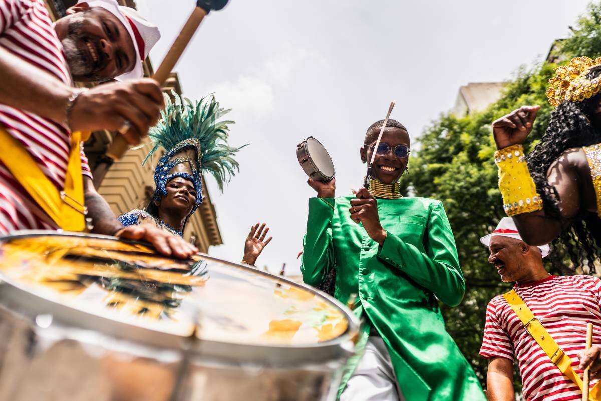 Bússola Cultural: Carnaval já começou com ensaios no Edifício Oswald de Andrade