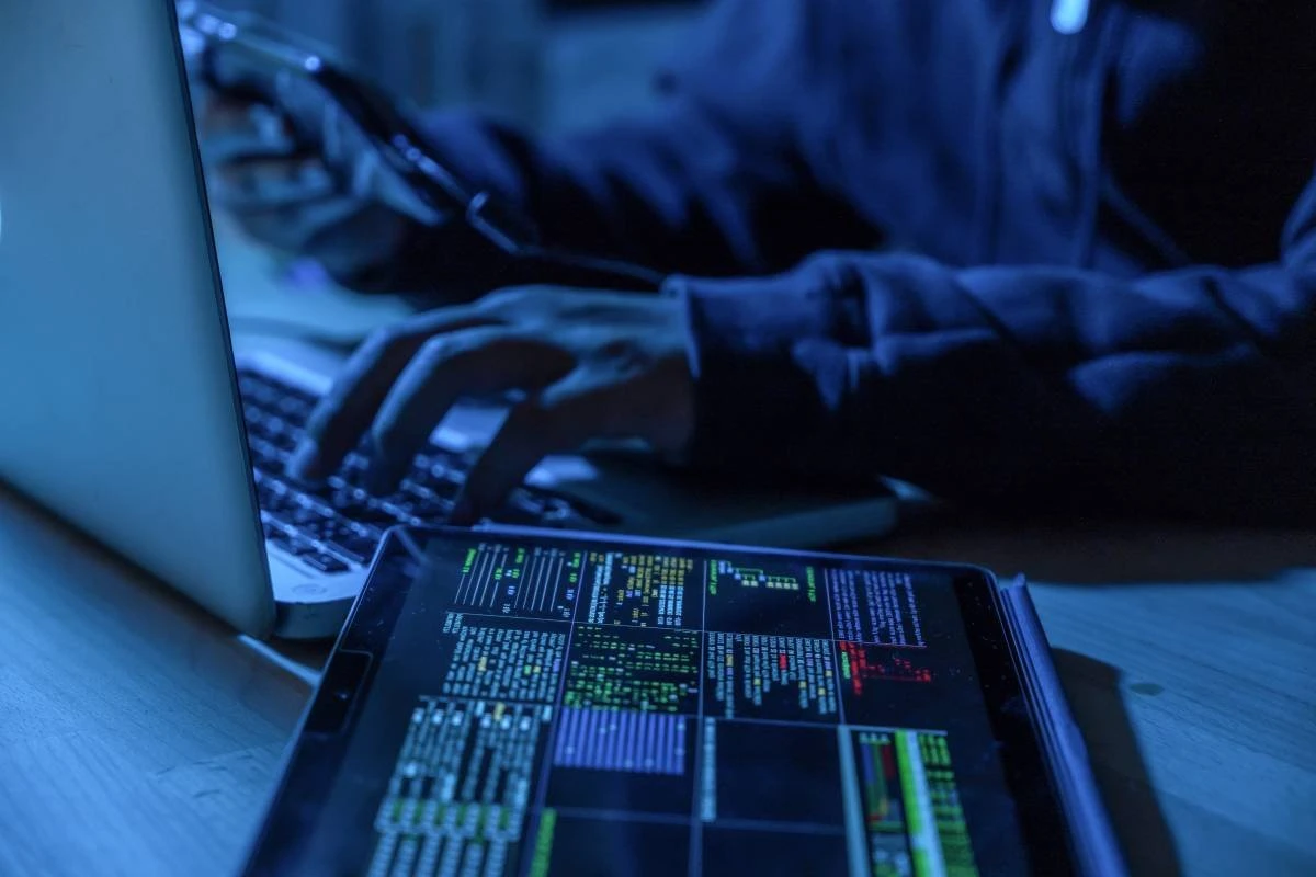 Malware chinês pode ameaçar desde rede elétrica a abastecimento de água nos EUA, diz FBI