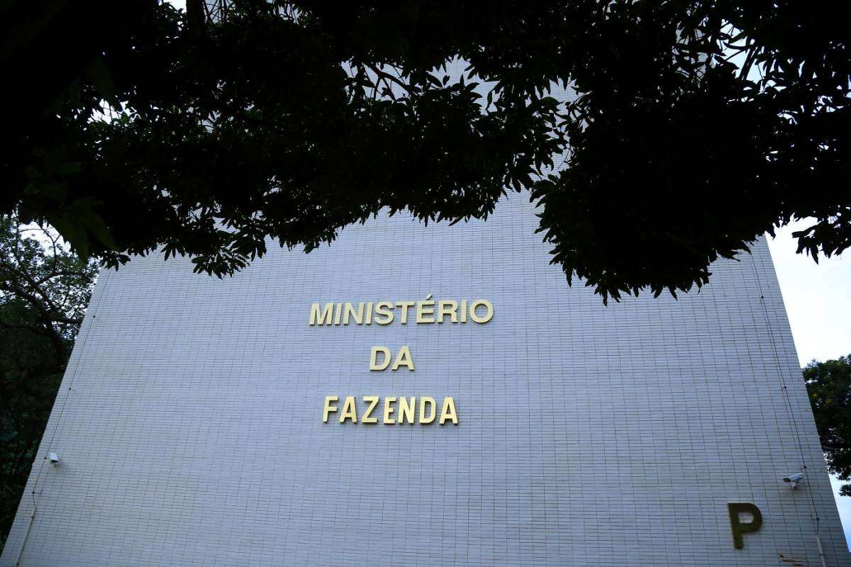 Ministério da Fazenda cogita incluir JCP em proposta que muda tributação de grandes empresas