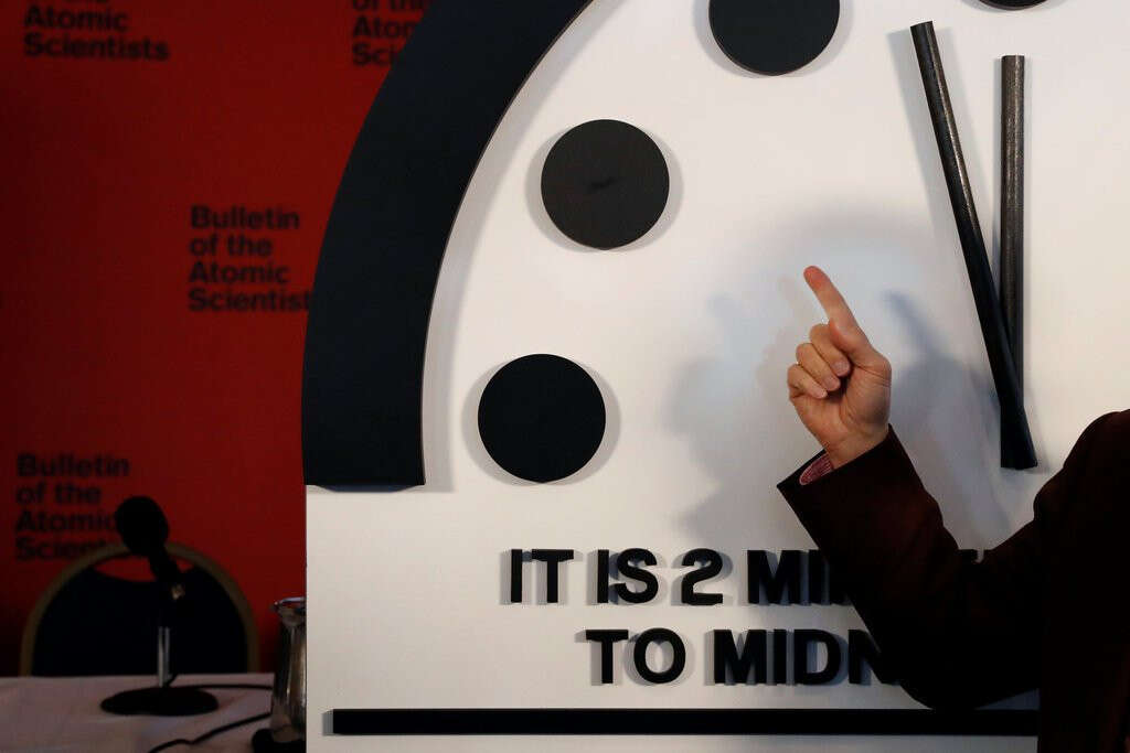 Relógio do Juízo Final? Doomsday clock irá revelar o quão perto está o fim do mundo; entenda