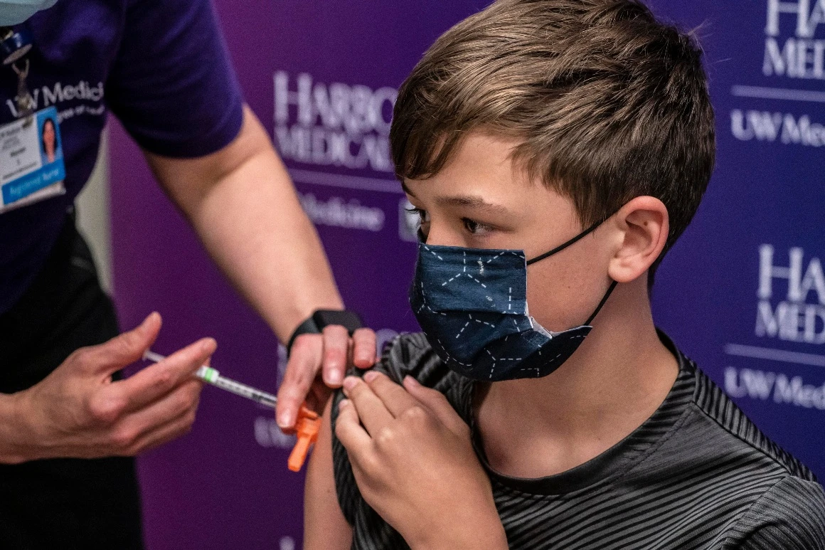 Moderna's Covid-19 vaccine appears safe and powerfully effective in teens