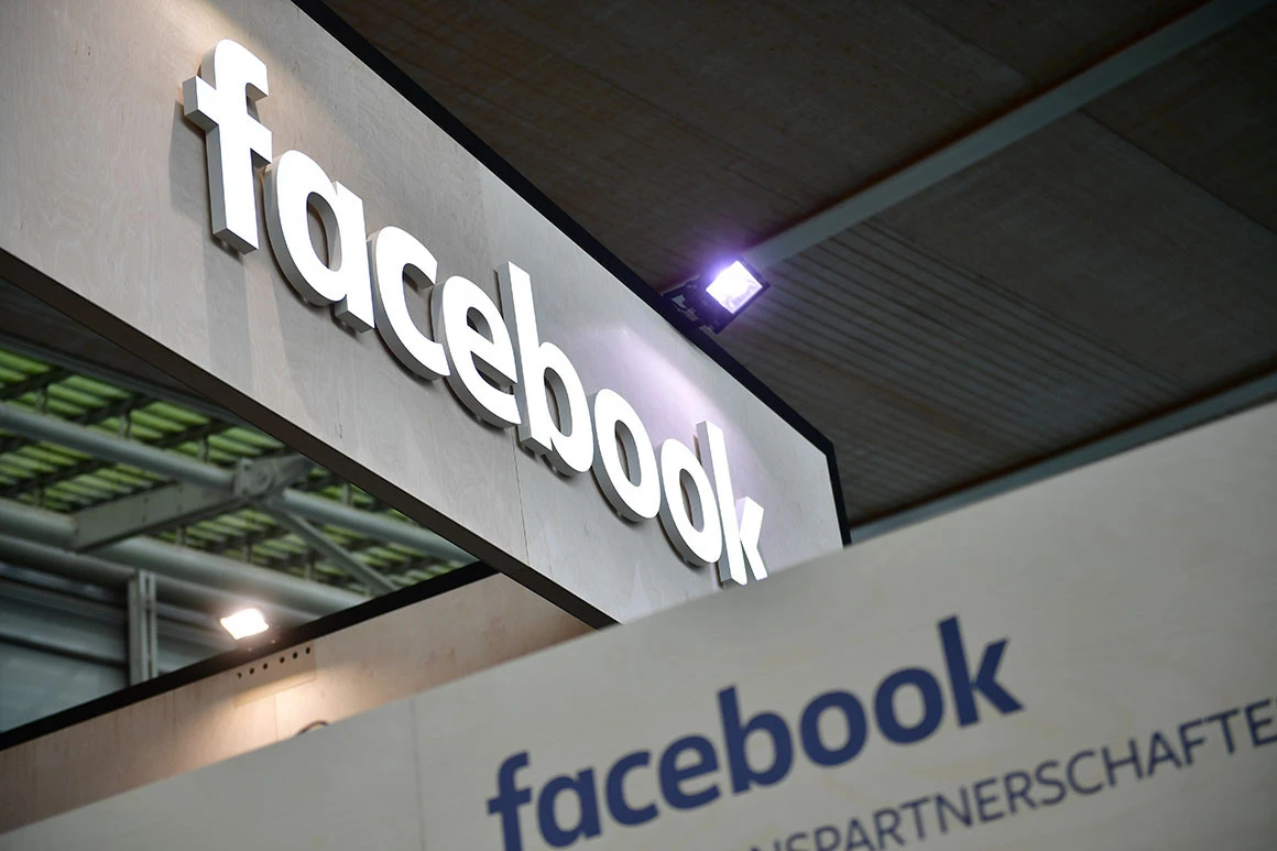 Facebook says no formal response this week to oversight board's decision, Trump review underway