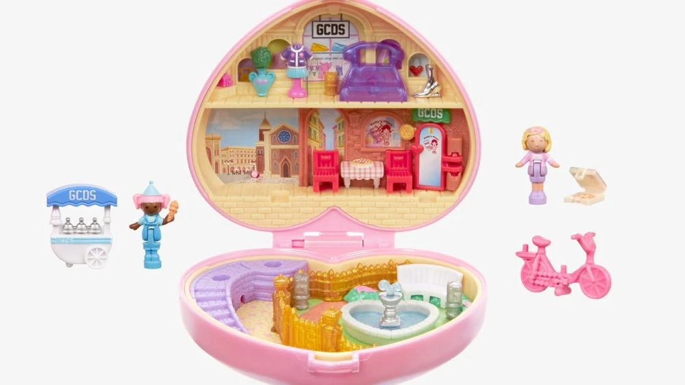 GCDS Taps Into Collectible Toy Craze With Italy-themed Polly Pocket Compact