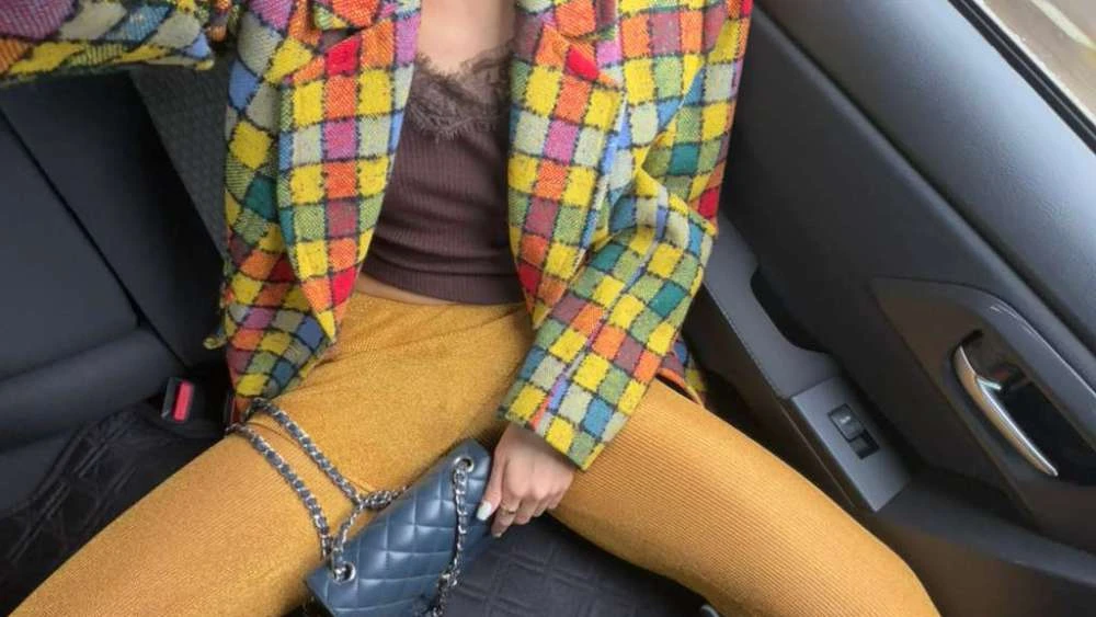 The Travel Pants Fashion Insiders Never Fly Without