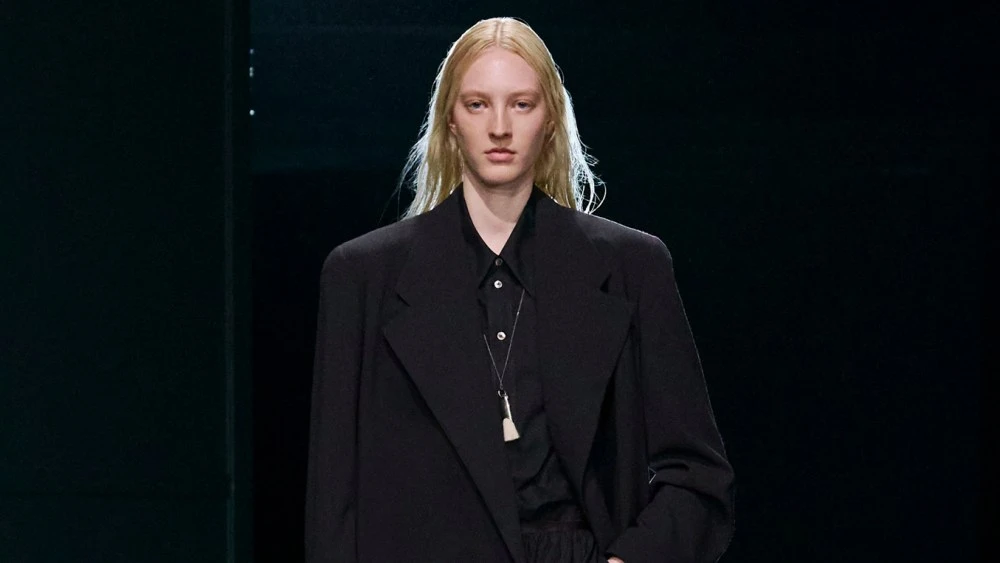 Lemaire Spring 2026: More Sensuality, Wider Horizons