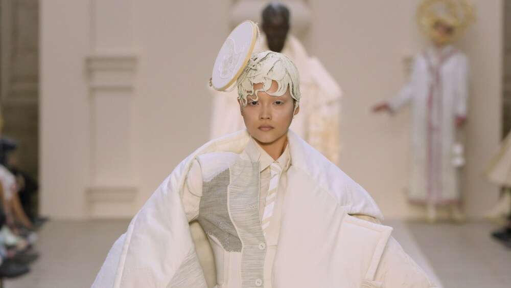 Thom Browne Fall 2024 Couture: He Went All-in With Muslin