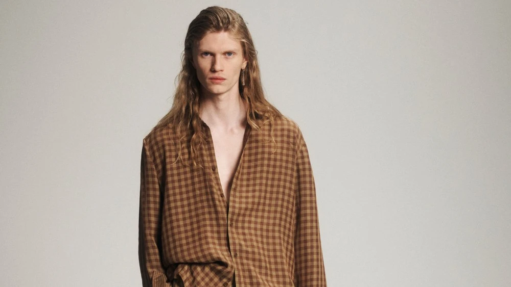Julian Louie Offers a Walking Art Gallery for His Debut Aubero Show