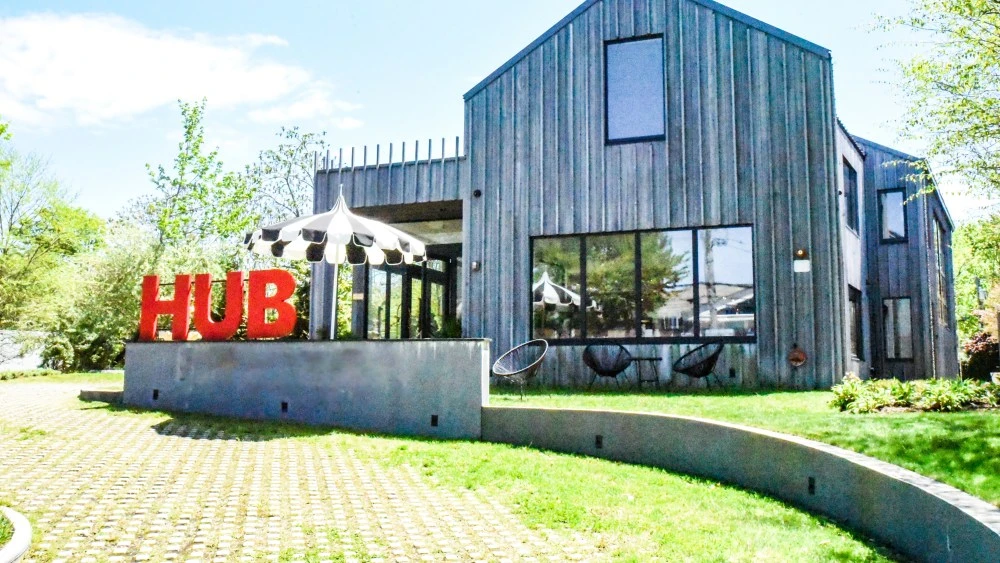 Luxury Retail Co-op The Hub Opens In Bridgehampton With Partners Isaac Boots, Skinney Medspa, Bronx and Banco and More