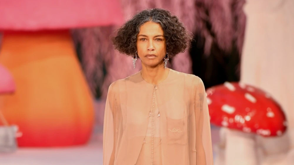 Chanel Spring 2026 Couture: Birds of a Feather