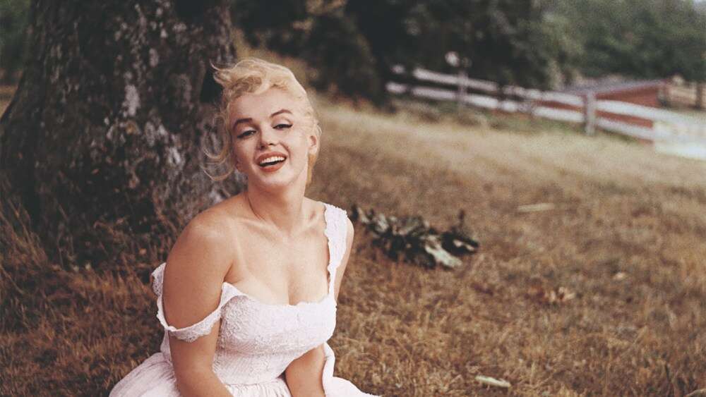 New Book ‘Marilyn Monroe Style’ Looks at Her On-Screen Glamour and Off-Screen Simplicity